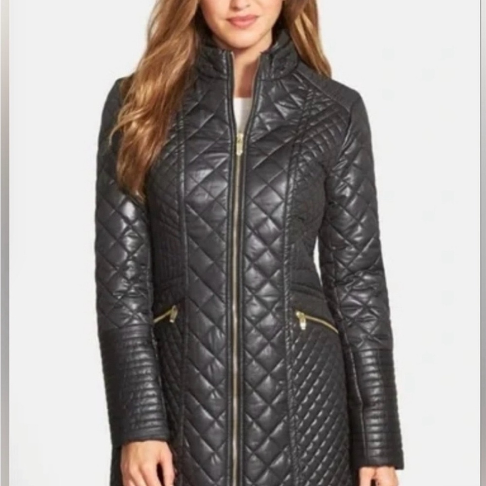 Via Spiga Quilted Black Puffer Coat